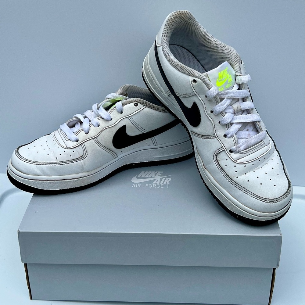 Nike Air Force 1 Low GS, size 4Y, white with black swoosh, Just Do It